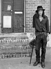 Thomas Neff  -  Pete Hart, the Only Left Handed Witch in the French Quarter, September 29, 2005 / Silver Gelatin Print  -  16 x 20