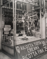 Berenice Abbott  -  Cheese Store, New York, 1937 / Silver Gelatin Print  -  16 x 20