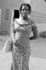 Lucinda Bunnen  -  City Lady, Burkina Faso, 2003 /   -  11 x 16