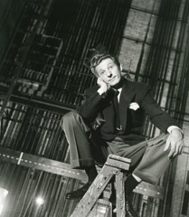 Arnold Newman  -  Danny Kaye, Philadelphia, PA, 1949 / Silver Gelatin Print  -  11.75 x 10.25