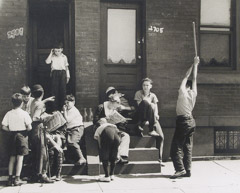 Peter Sekaer  -  Sunday Morning Boys on Stoop, Morris Avenue, Philadelphia, 1938-39 / Silver Gelatin Print  -  10.5 x 13