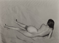 Edward Weston  -  Nude, Oceano, 235N, 1936 / Silver Gelatin Print  -  7.5 x 9.5
