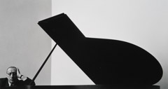 Arnold Newman  -  Igor Stravinsky, New York City, 1946 /   -  7 x 13