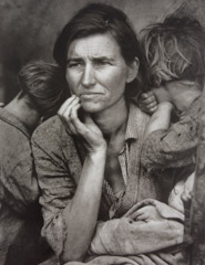 Dorothea Lange  -  Migrant Mother, 1936 / Silver Gelatin Print  -  13.5 x 10.25