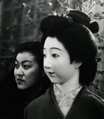 John Gutmann  -  Geisha Doll and Friend, 1939 (Japanese Girl and Geisha Friend.) San Francisco, 1939 / Silver Gelatin Print  -  11x14 