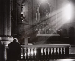 Mario DiGirolamo  -  In Prayer, Rome Italy, 1957 / Silver Gelatin Print  -  8 x 9