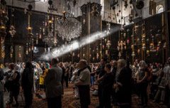   -  49 The Light of Faith - Vincent Kahkejian - Israel /   -  