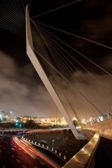   -  76 Bridge of Strings at night - Frank Harris - United Kingdom /   -  