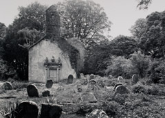 Thomas Neff  -  Duro Abbey, Ireland, 1991 / Silver Gelatin Print  -  20 x 24