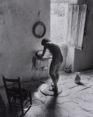 Willy Ronis  -  Le Nu Provencal Gordes, 1949 /   -  12 x 10