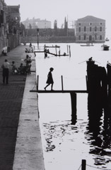 Willy Ronis  -  Venice, 1959 /   -  12 x 10