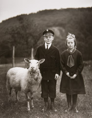 August Sander  -  Farm Children, 1927 /   -  10 x 8